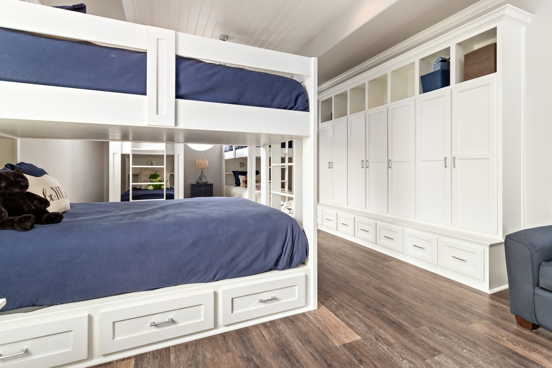 2130 Gulf, Crystal Beach, TX 77650 2130 Gulf, Crystal Beach, TX 77650