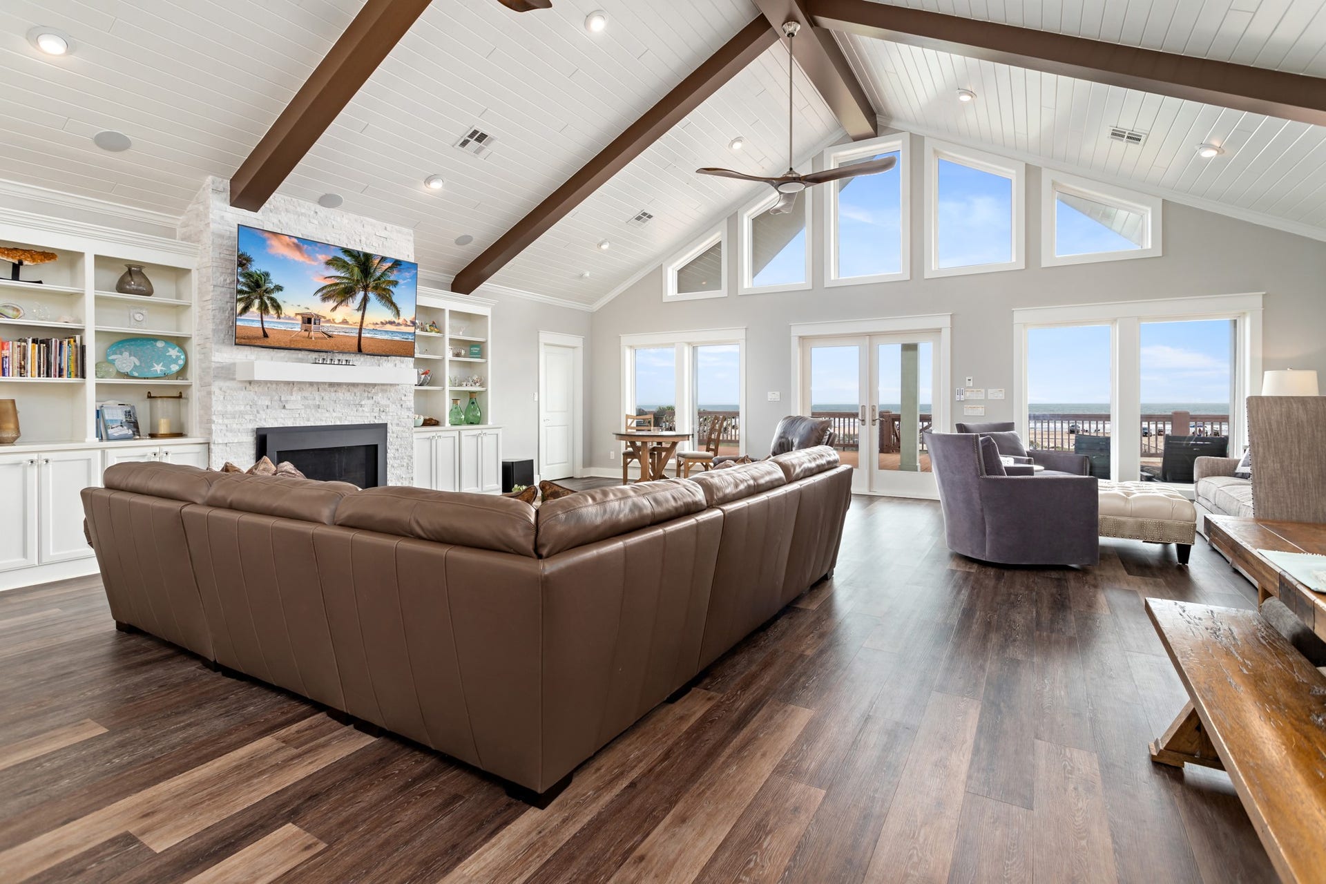 2130 Gulf, Crystal Beach, TX 77650 2130 Gulf, Crystal Beach, TX 77650