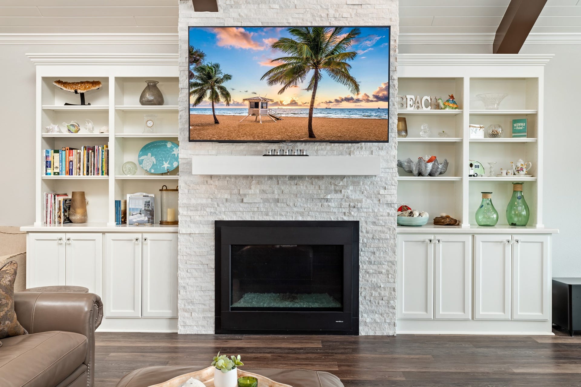 2130 Gulf, Crystal Beach, TX 77650 2130 Gulf, Crystal Beach, TX 77650
