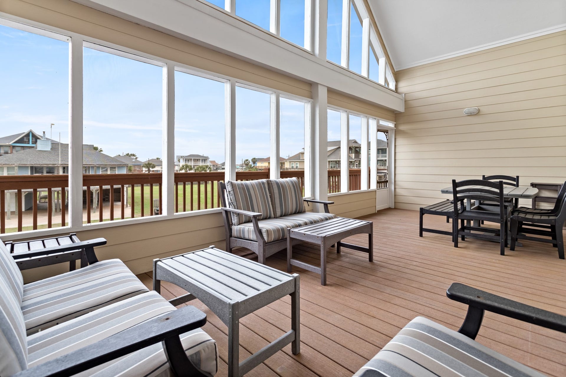 2130 Gulf, Crystal Beach, TX 77650 2130 Gulf, Crystal Beach, TX 77650
