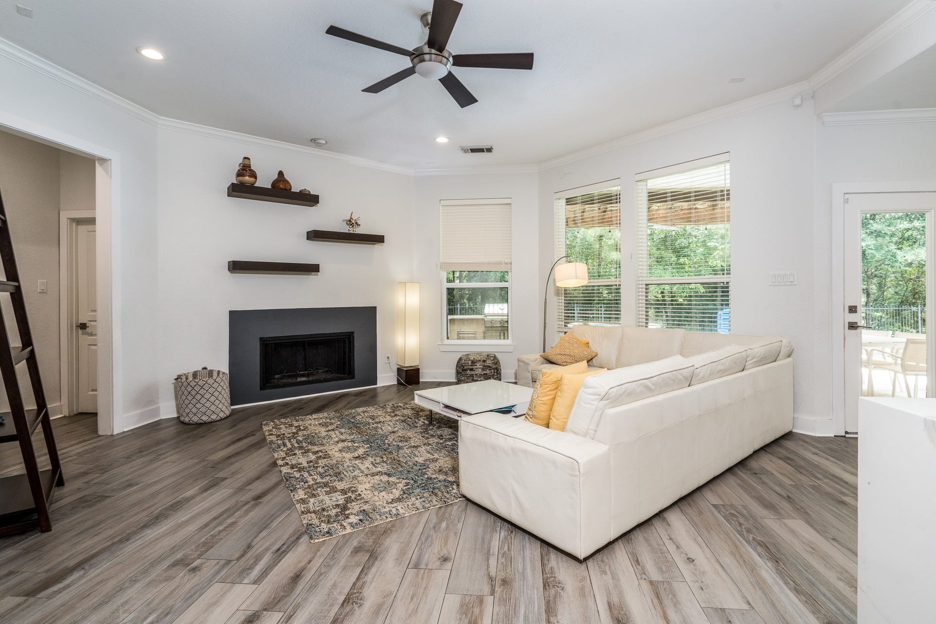 11 Dahlia Trail Place, The Woodlands, TX 77382 Family/Living view