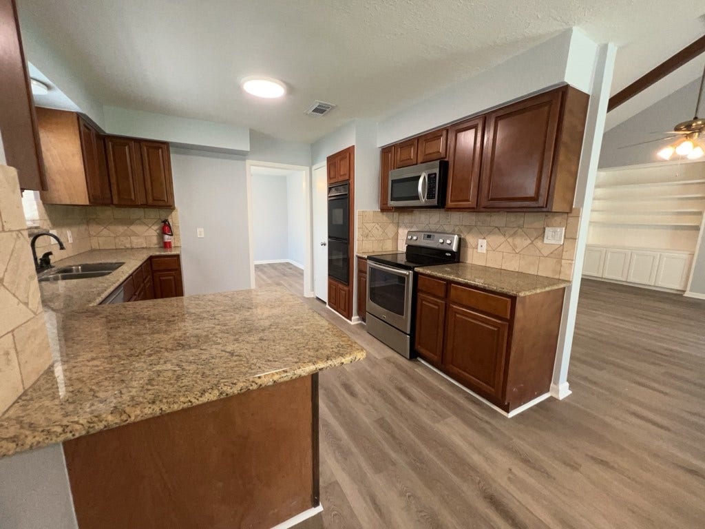 27226 Pyeatt Lane, Conroe, TX 77385 27226 Pyeatt Lane, Conroe, TX 77385