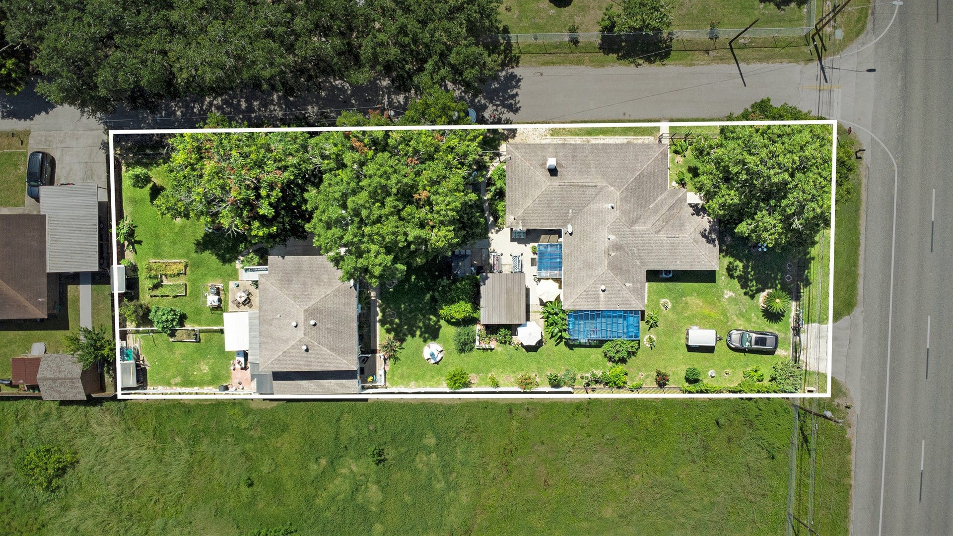 6503 Sharon Lane, Hitchcock, TX 77563 6503 Sharon Lane, Hitchcock, TX 77563