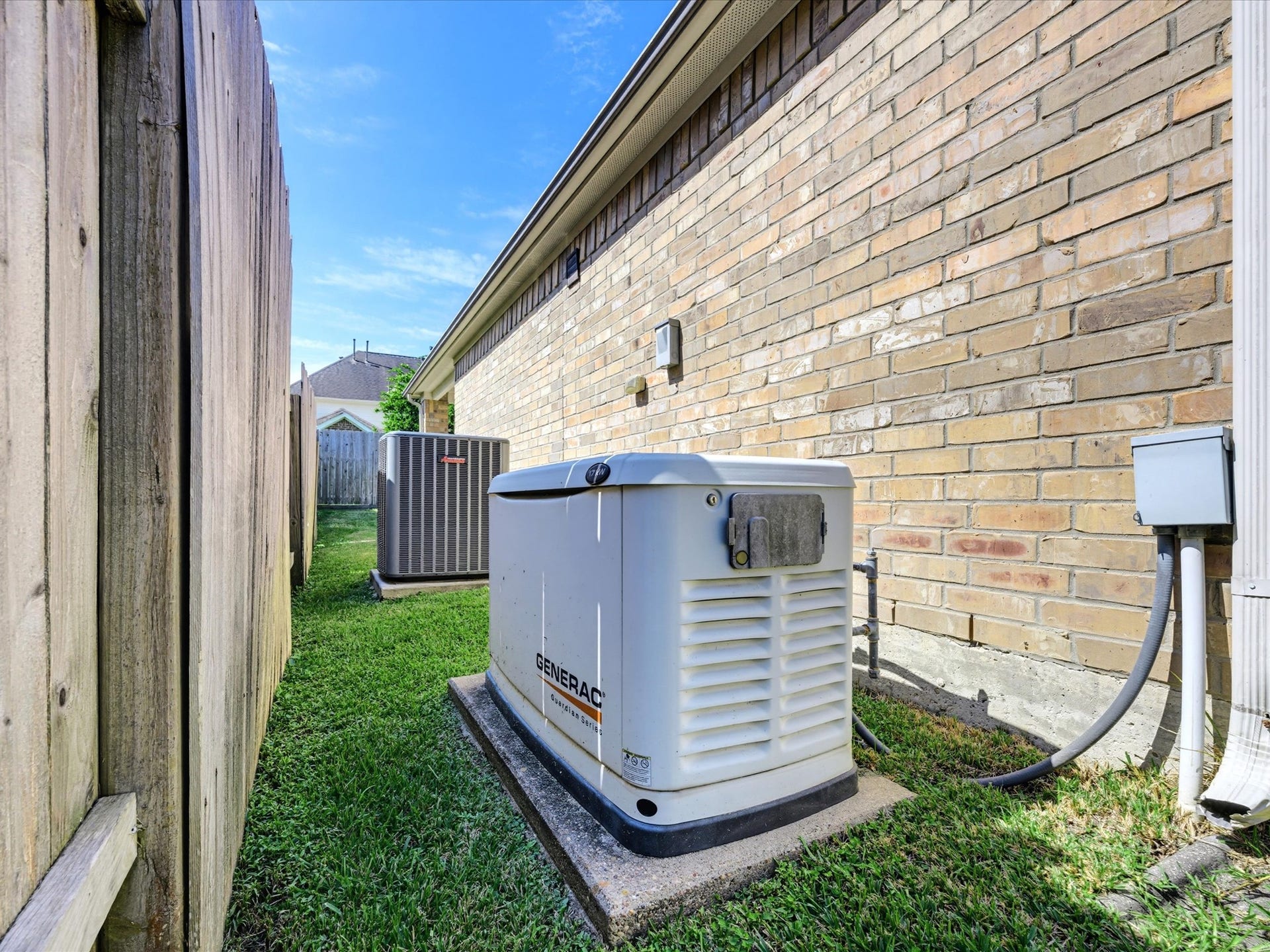 2521 Twisting Pine Court, Houston, TX 77345 2521 Twisting Pine Court, Houston, TX 77345