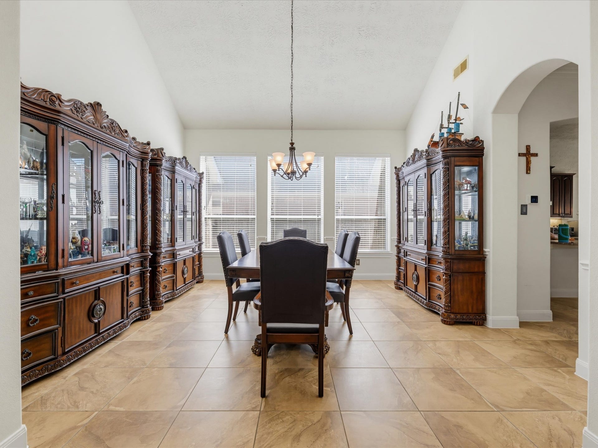 2521 Twisting Pine Court, Houston, TX 77345 2521 Twisting Pine Court, Houston, TX 77345