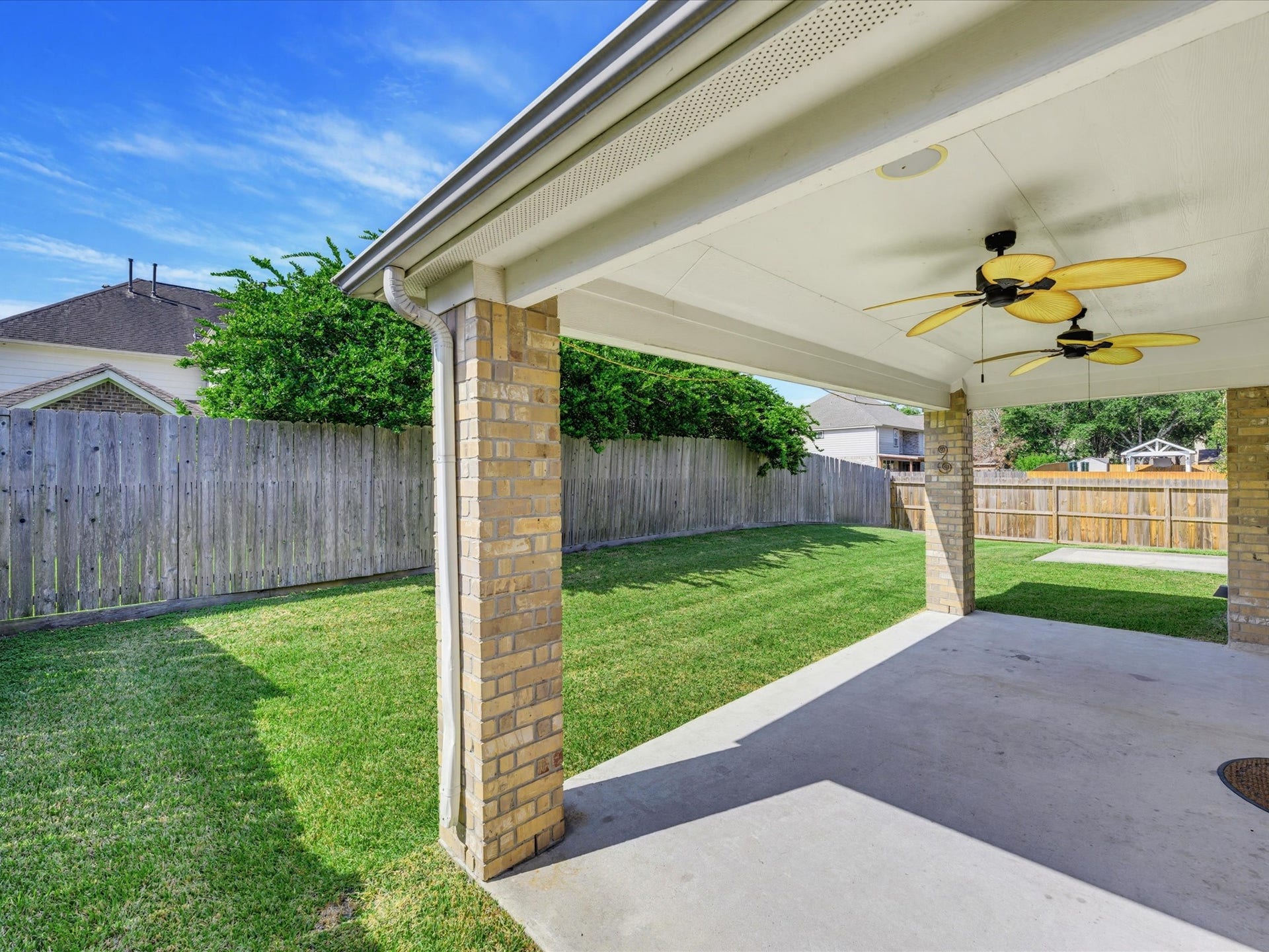 2521 Twisting Pine Court, Houston, TX 77345 2521 Twisting Pine Court, Houston, TX 77345