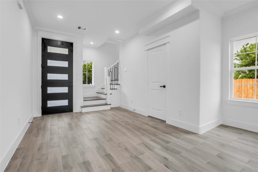 Property photo for 3168 Golfcrest, Houston, TX