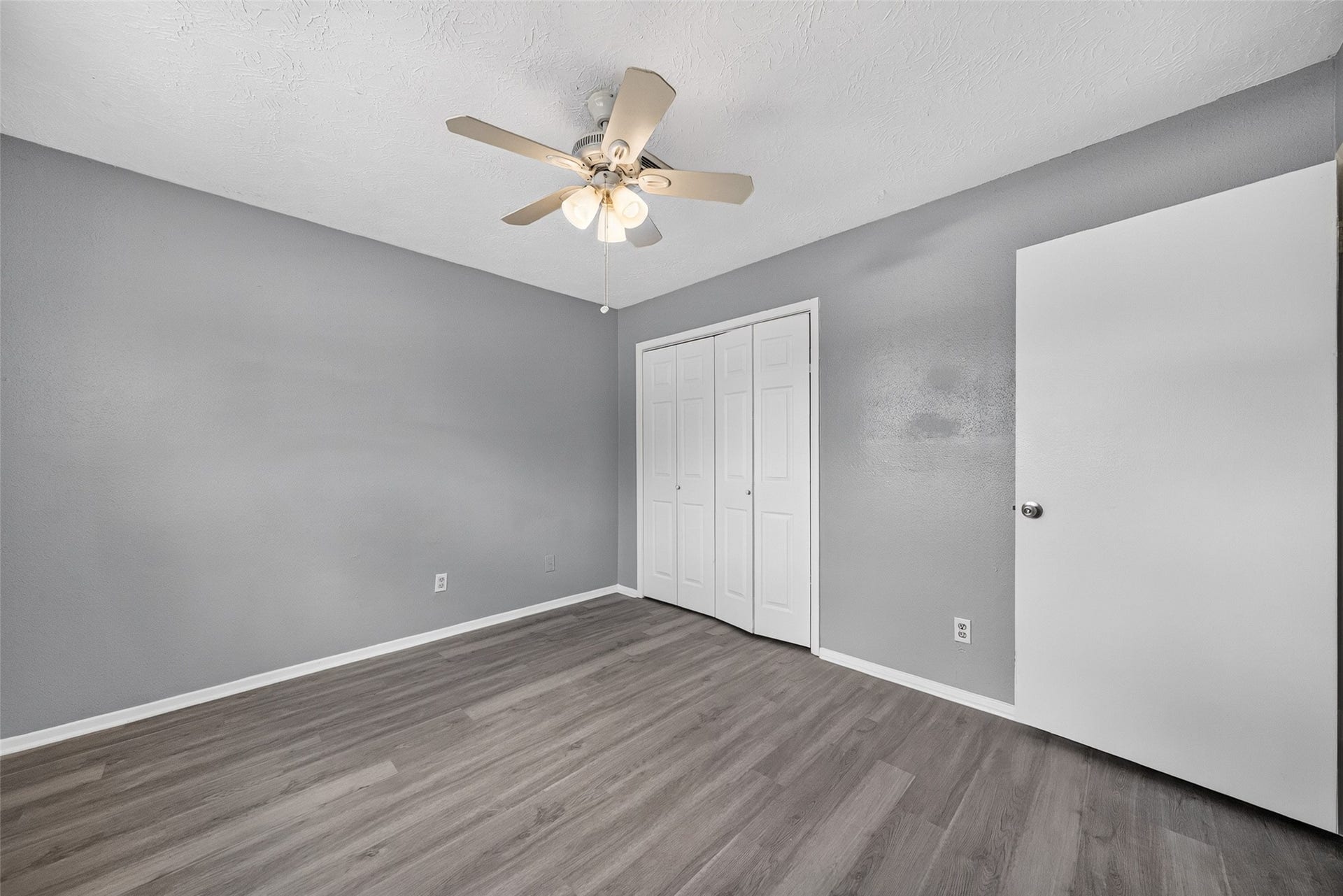 6013 Leafwood Circle, League City, TX 77573 6013 Leafwood Circle, League City, TX 77573