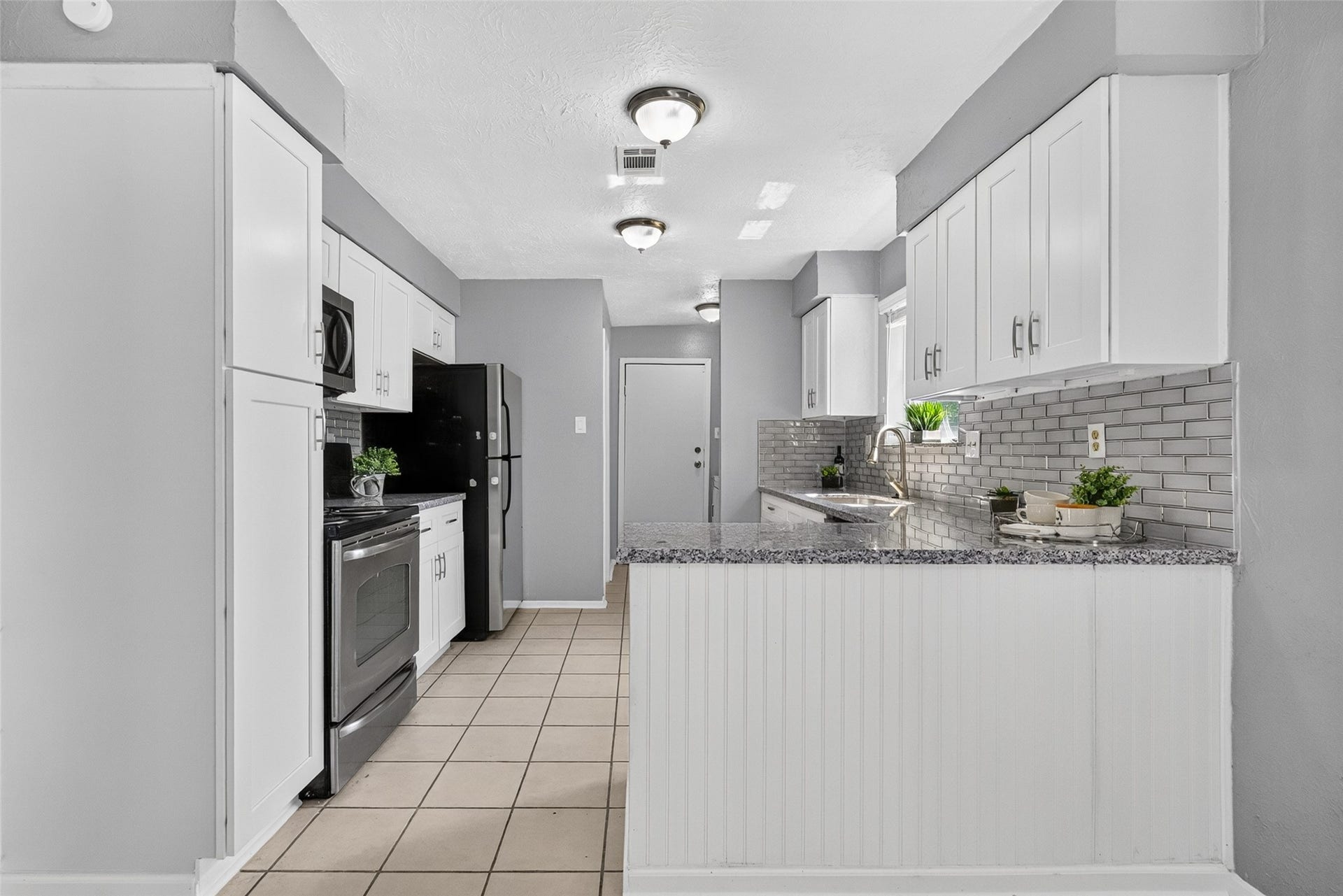 6013 Leafwood Circle, League City, TX 77573 6013 Leafwood Circle, League City, TX 77573