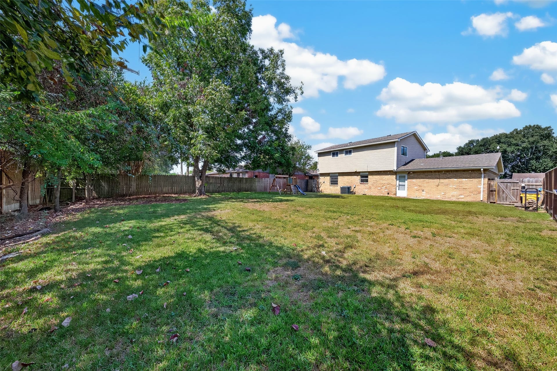 6013 Leafwood Circle, League City, TX 77573 6013 Leafwood Circle, League City, TX 77573
