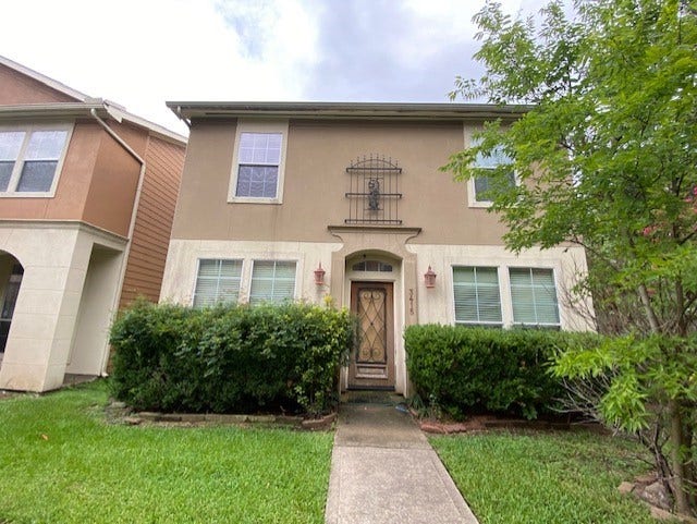 Property photo for 3415 Clearview Circle, Houston, TX