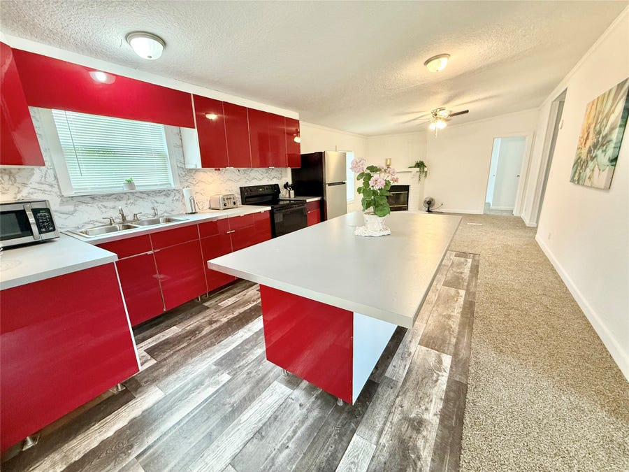Property photo for 237 Linda Lane, Oyster Creek, TX