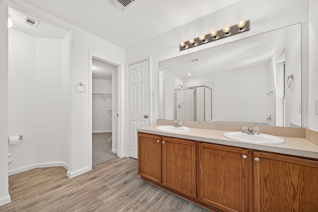 4718 Glencastle Court, Houston, TX 77345