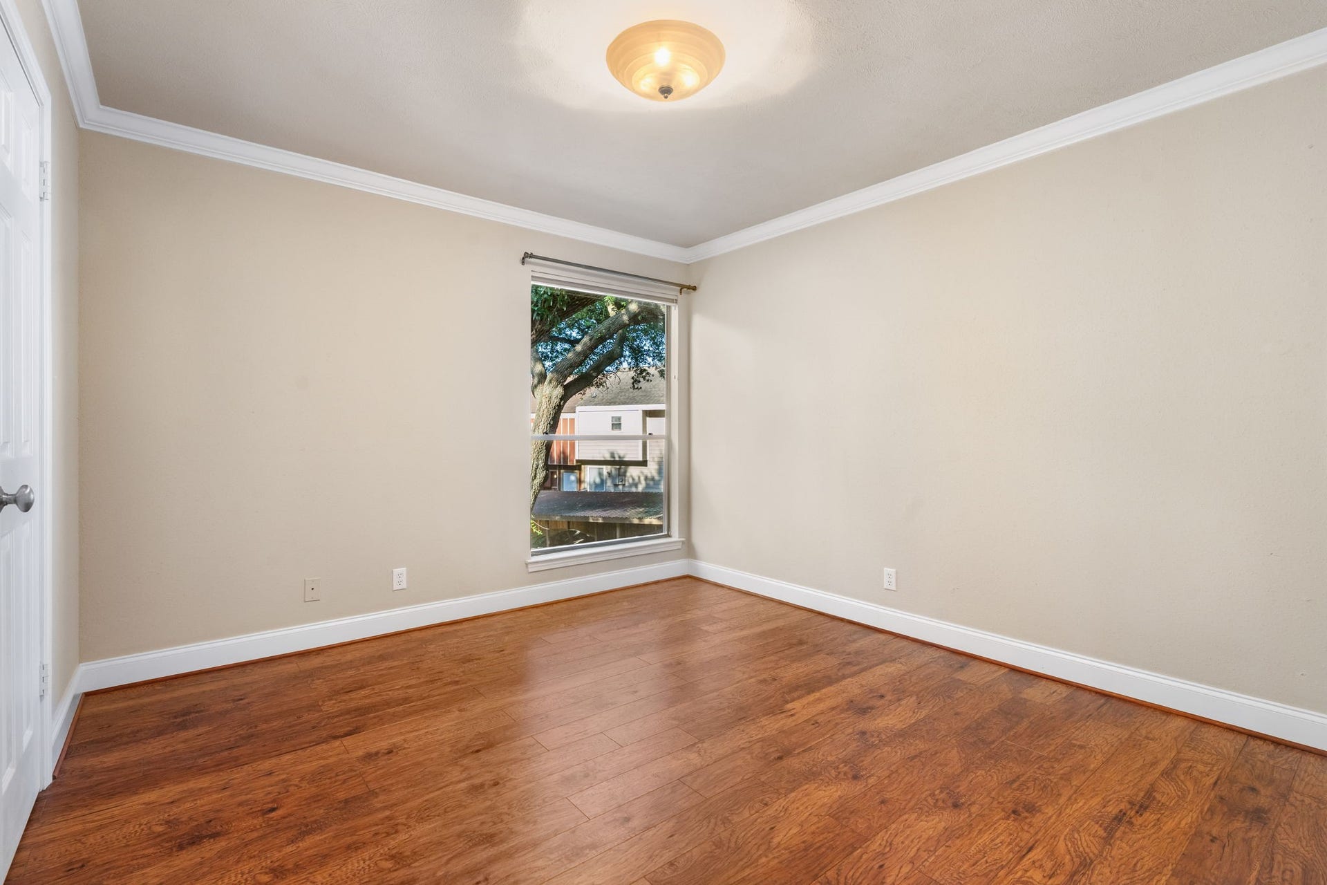204 Lakeview Terrace, #G, Conroe, TX 77356 Secondary bedroom
