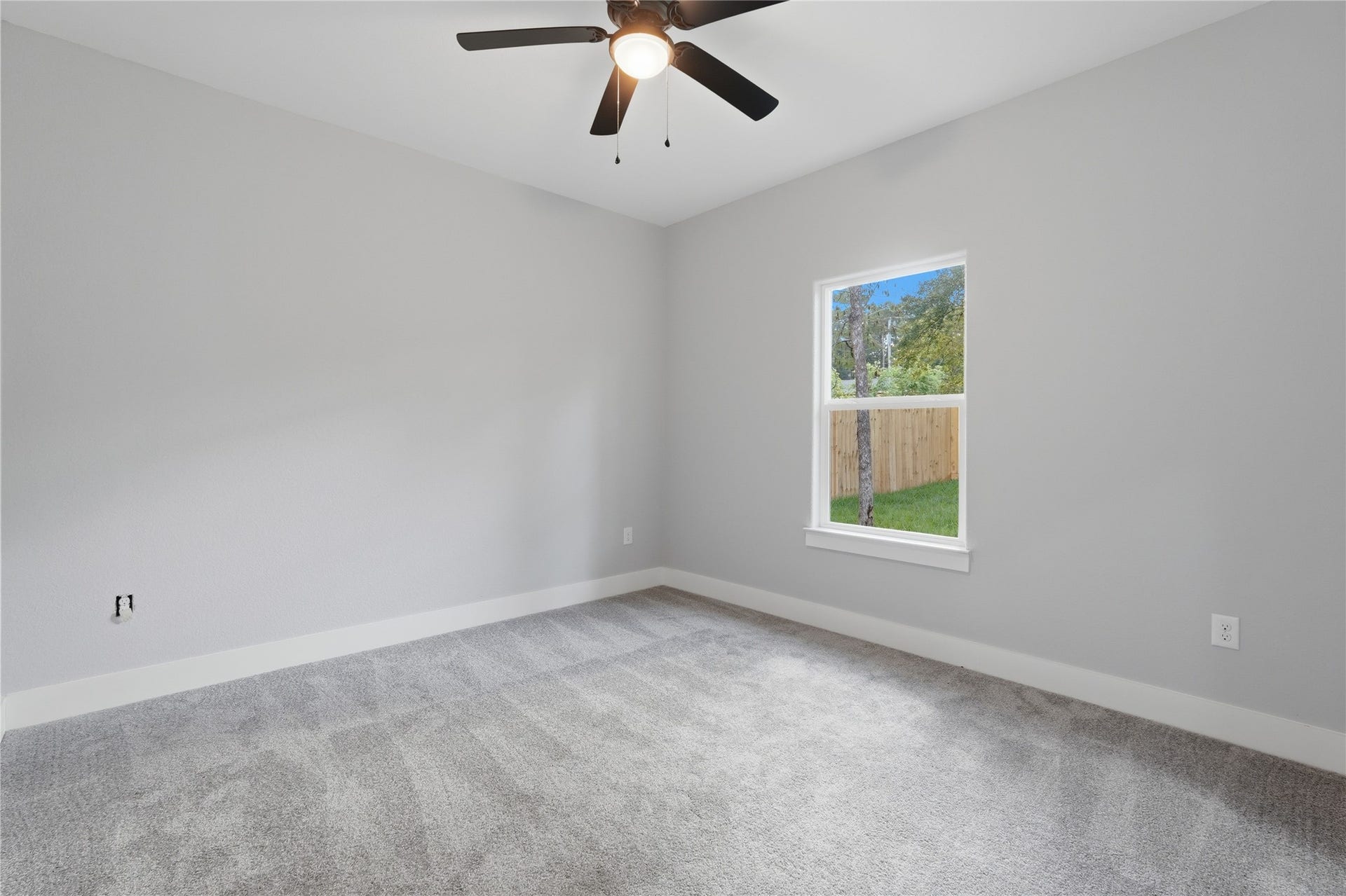 18434 Fannin Road, Willis, TX 77378 18434 Fannin Road, Willis, TX 77378