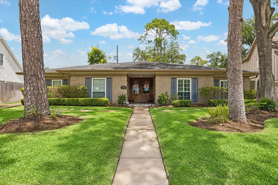 Property photo for 12706 Barryknoll Lane, Houston, TX