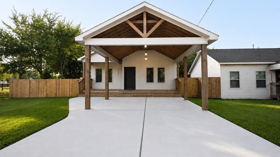 Property photo for 7321 Elbert Street, Houston, TX