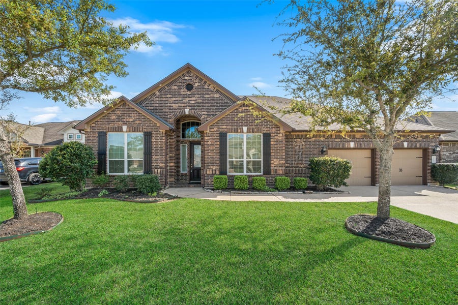 Property photo for 3318 Orchid Trace Drive, Spring, TX