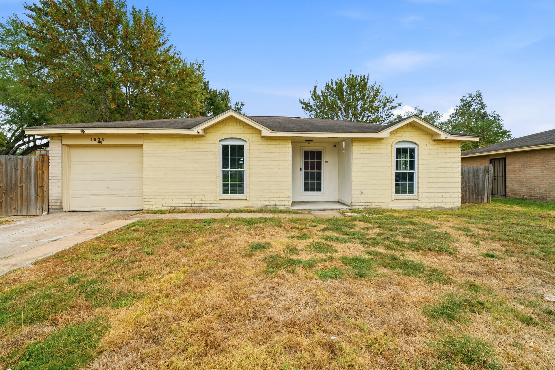 4930 Ridgestone Street, Houston, TX 77053 4930 Ridgestone Street, Houston, TX 77053