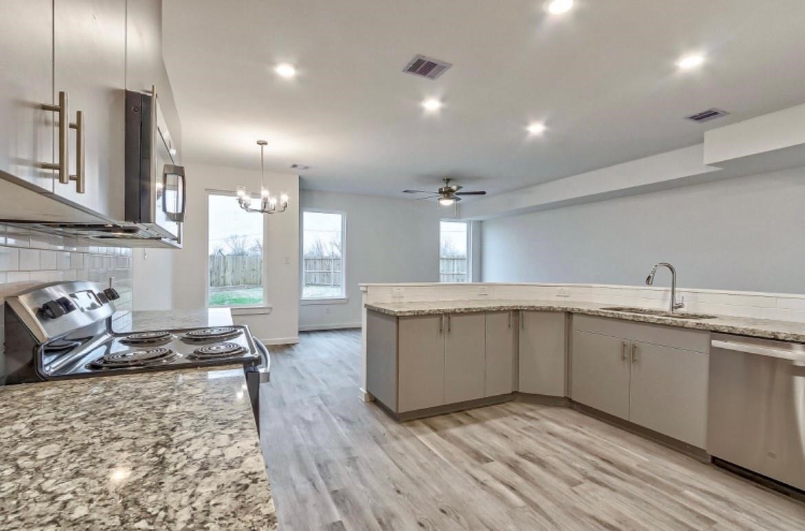 13310 Galaga Street, #B, Houston, TX 77048 13310 Galaga Street, #B, Houston, TX 77048