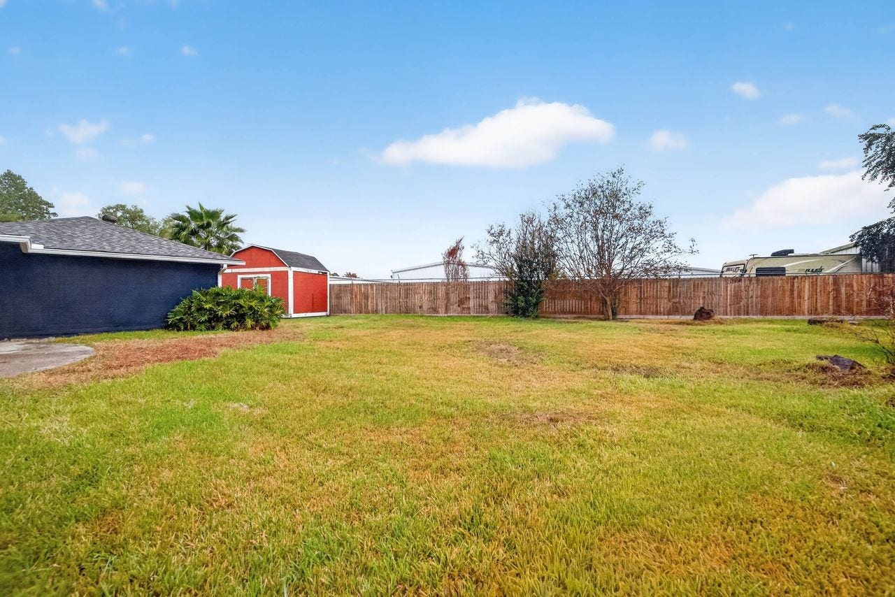 6034 Bee Hive Drive, Pasadena, TX 77505 6034 Bee Hive Drive, Pasadena, TX 77505