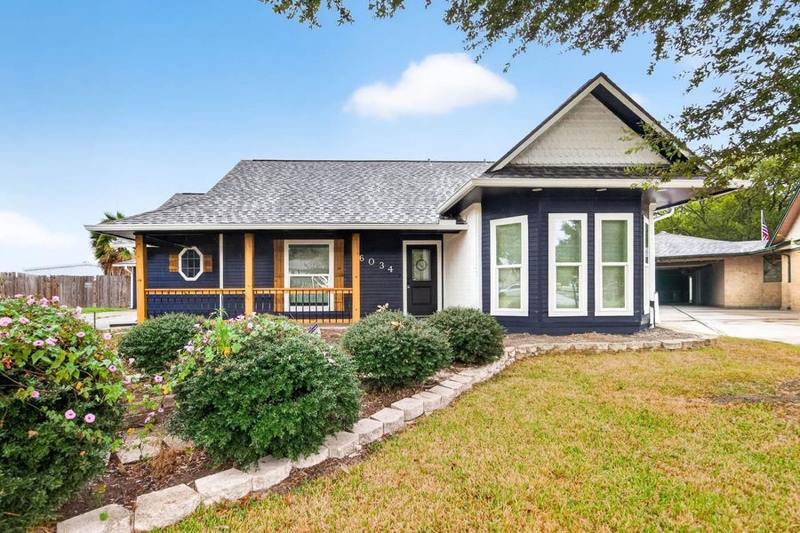 Property photo for 6034 Bee Hive Drive, Pasadena, TX