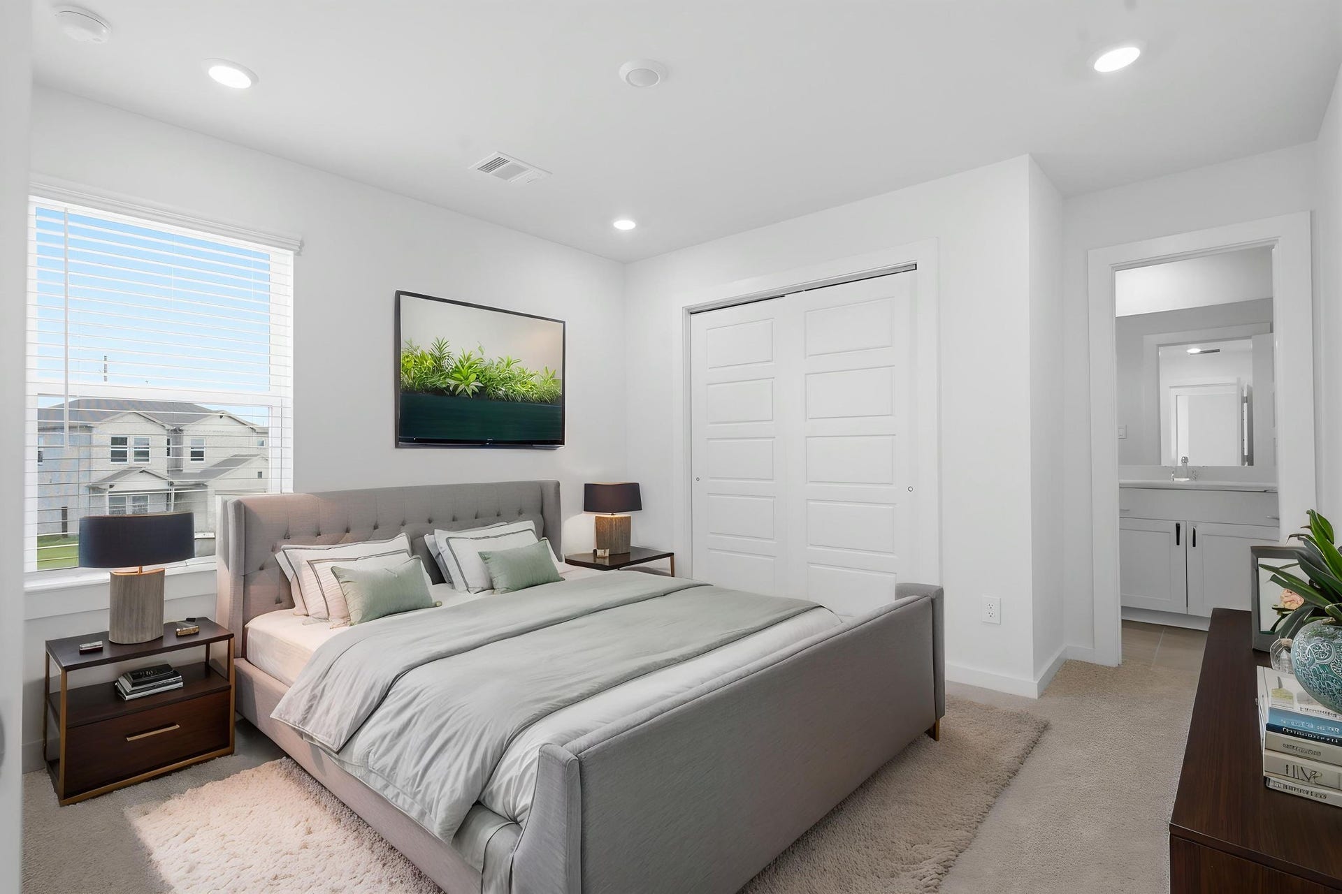 13734 Olympic River Lane, Rosharon, TX 77583 Virtual Staging