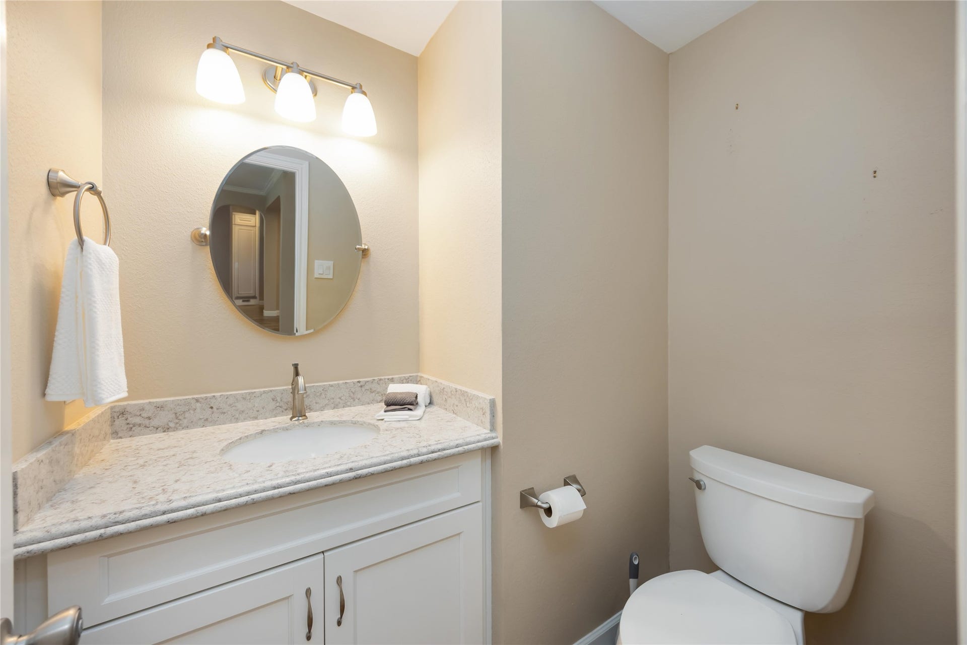 5498 Appleblossom Lane, Friendswood, TX 77546 5498 Appleblossom Lane, Friendswood, TX 77546