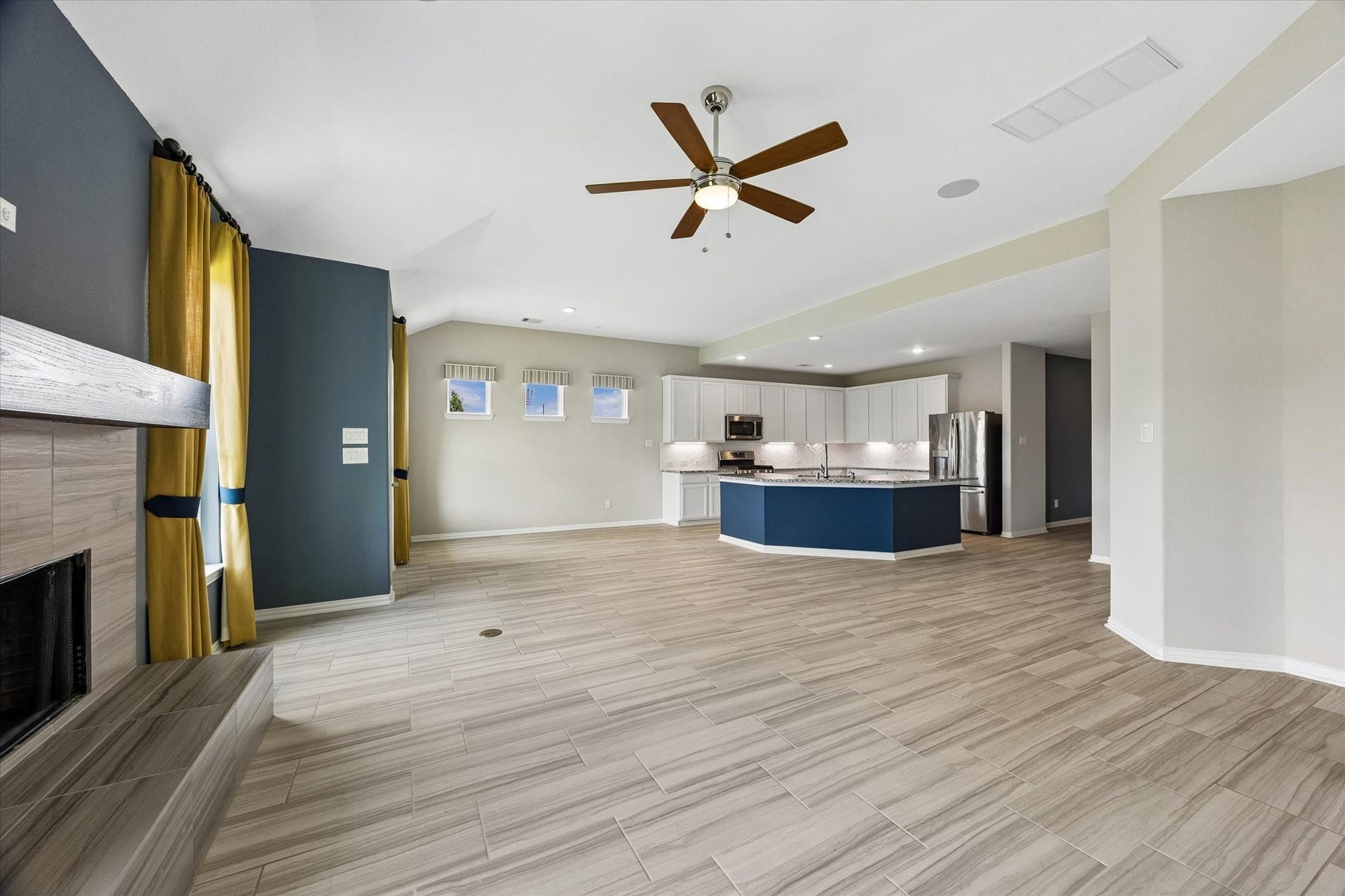 317 Merlot Drive, Alvin, TX 77511 317 Merlot Drive, Alvin, TX 77511