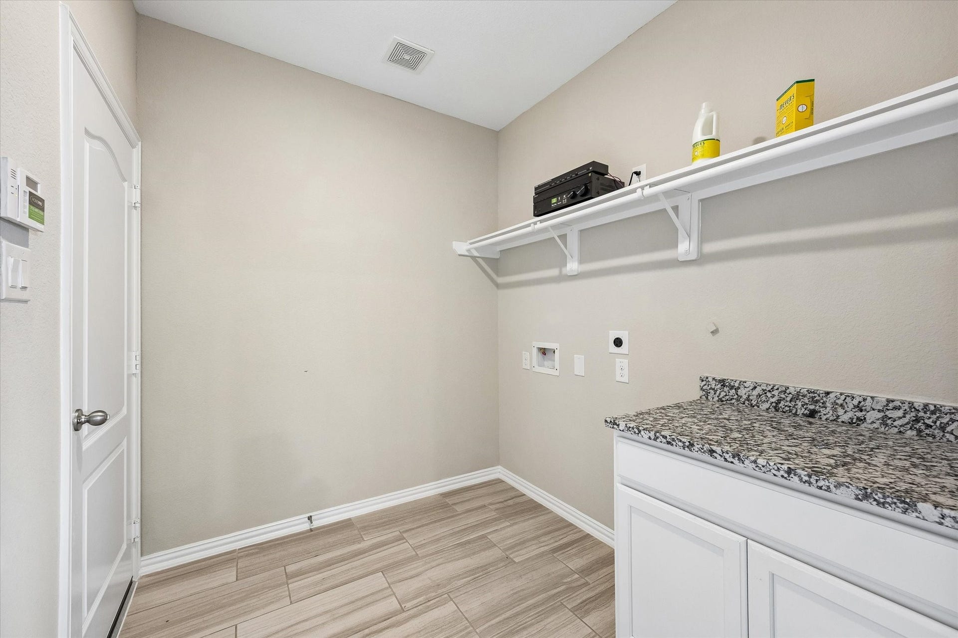 317 Merlot Drive, Alvin, TX 77511 317 Merlot Drive, Alvin, TX 77511