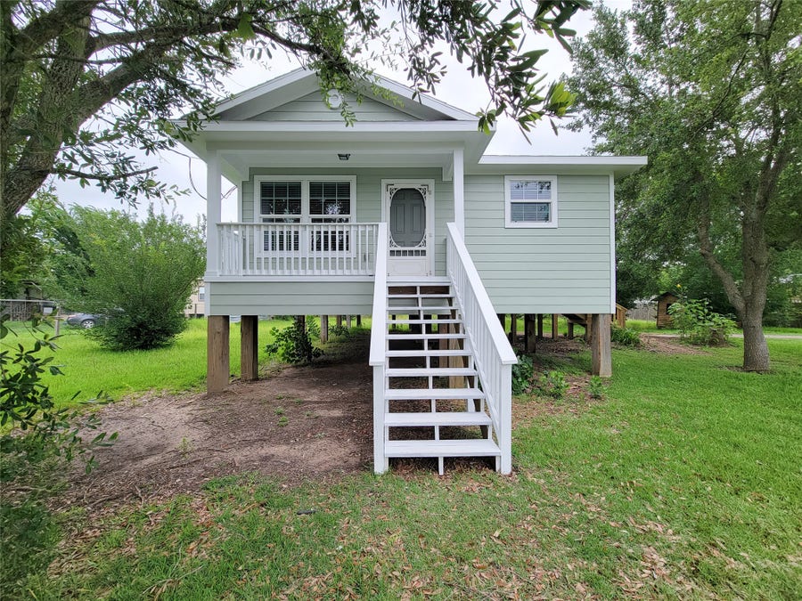 Property photo for 315 20th, San Leon, TX