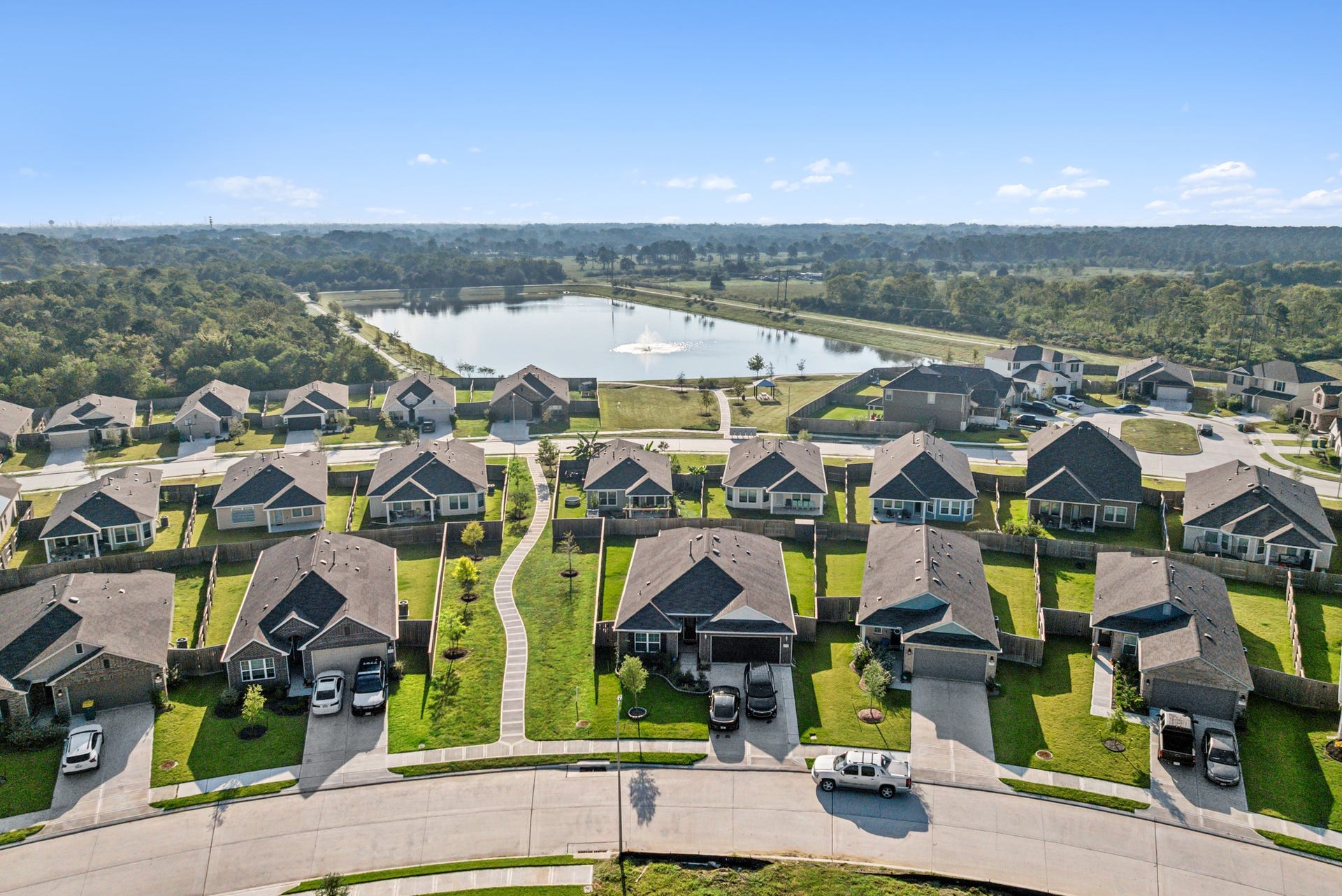 1021 Garnet Star Drive, La Marque, TX 77568 1021 Garnet Star Drive, La Marque, TX 77568