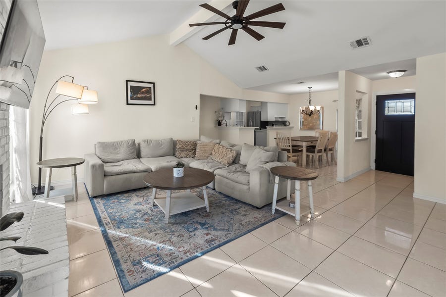 Property photo for 11007 White Oak Bend Drive, Houston, TX