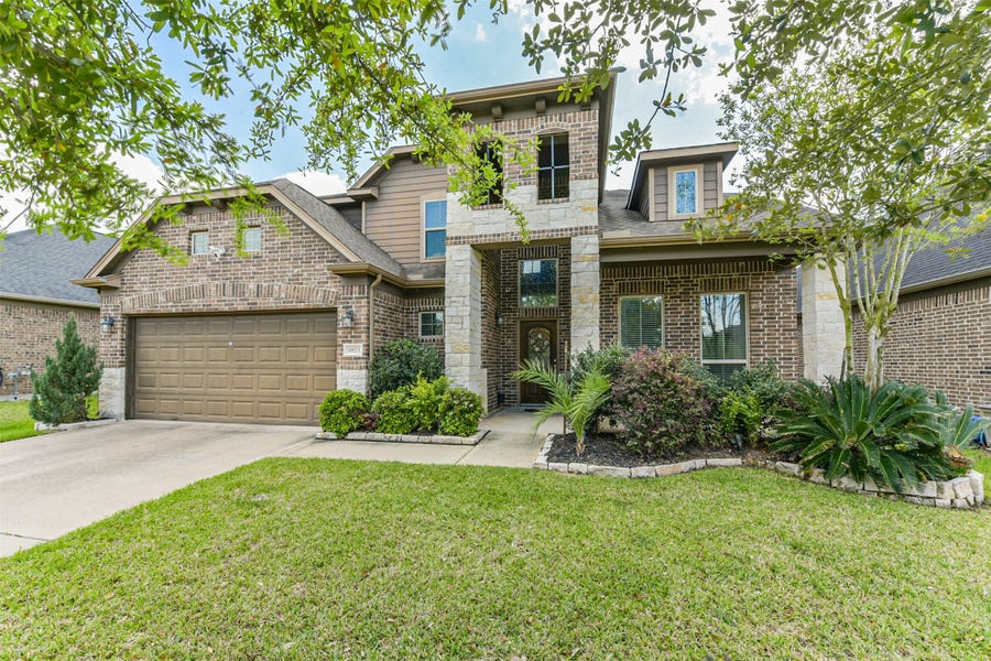 Property photo for 18823 Bene Vista Drive, Houston, TX