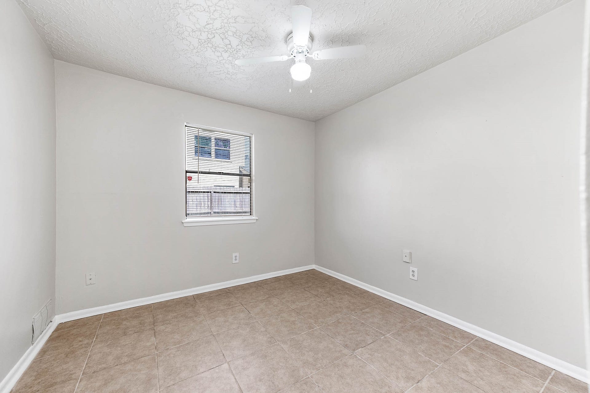 538 Shady Dale Drive, Stafford, TX 77477 538 Shady Dale Drive, Stafford, TX 77477