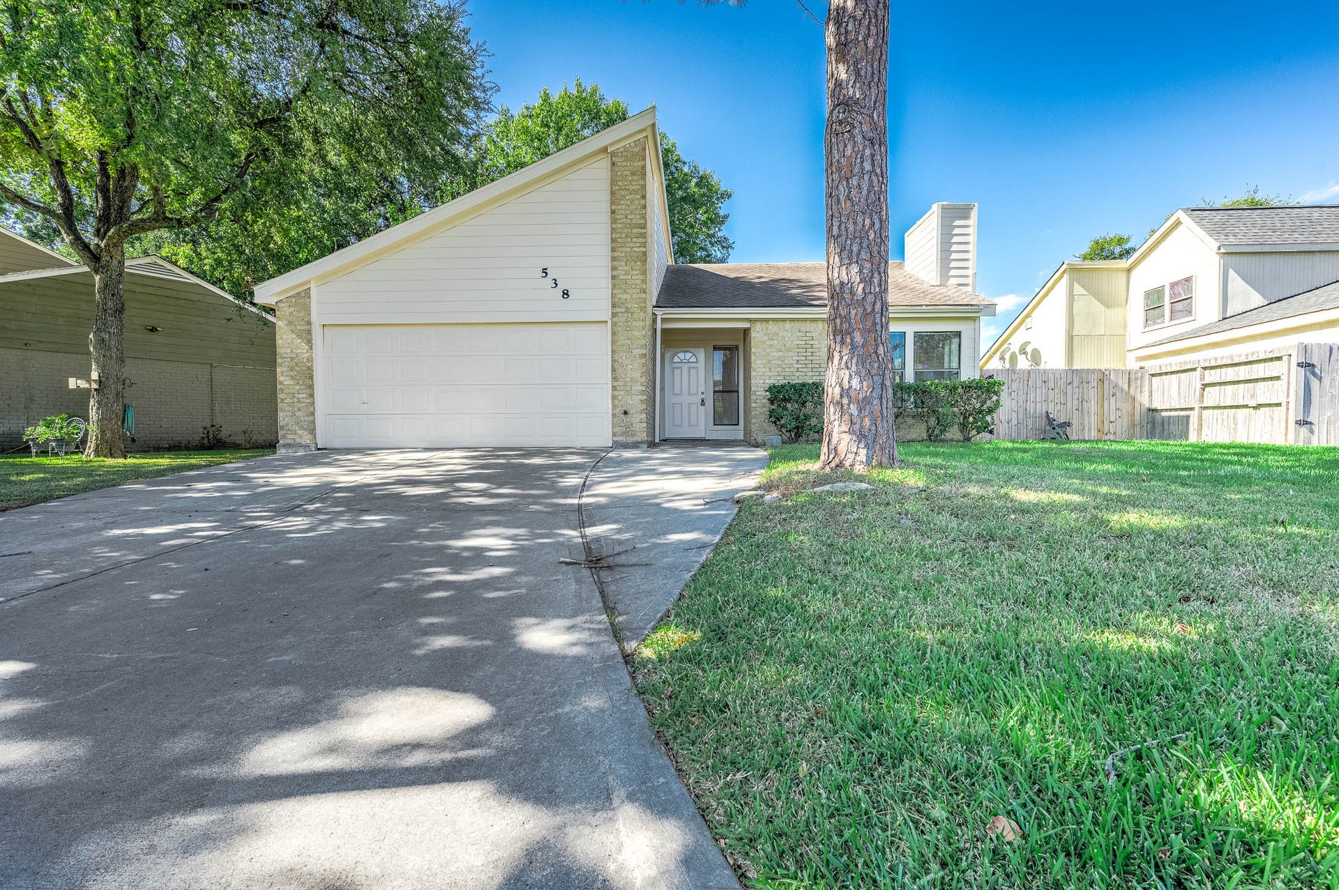 538 Shady Dale Drive, Stafford, TX 77477 538 Shady Dale Drive, Stafford, TX 77477
