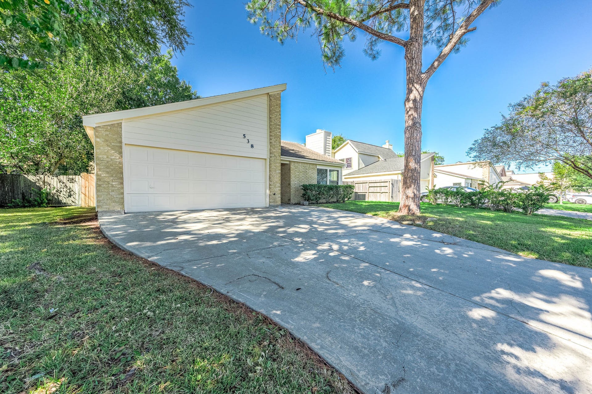 538 Shady Dale Drive, Stafford, TX 77477 538 Shady Dale Drive, Stafford, TX 77477