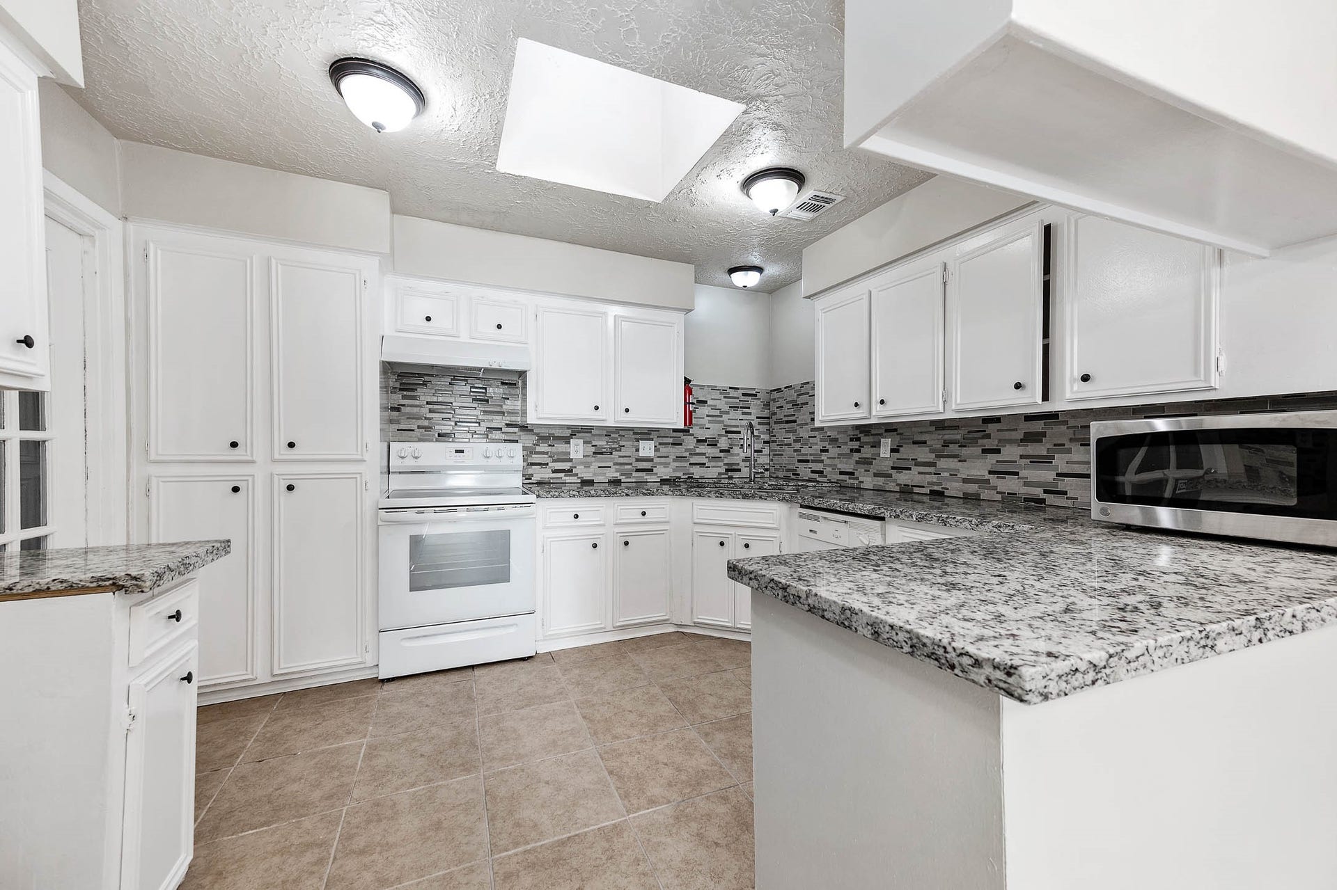 538 Shady Dale Drive, Stafford, TX 77477 538 Shady Dale Drive, Stafford, TX 77477