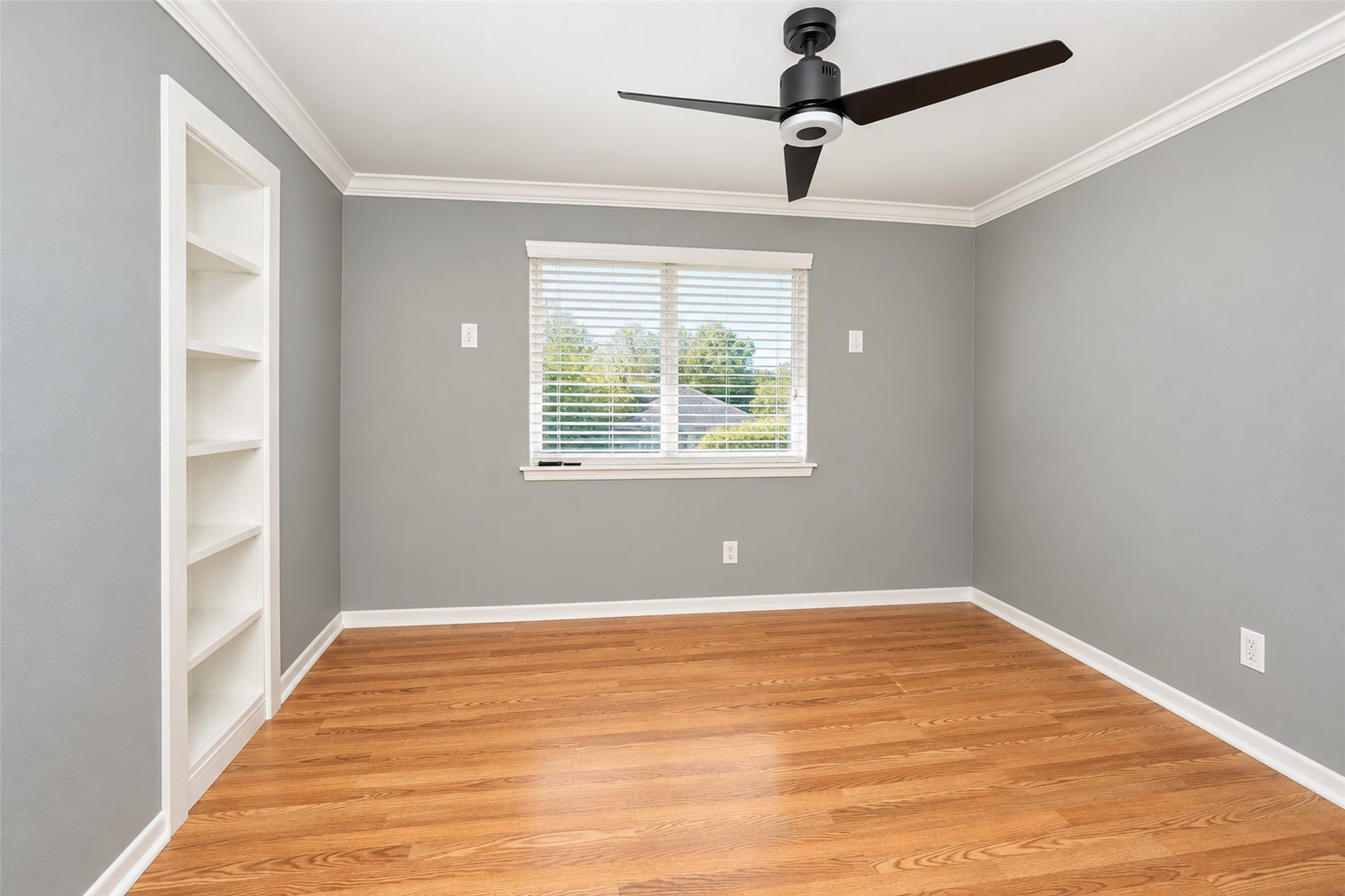 5342 Pine Cliff Drive, Houston, TX 77084 5342 Pine Cliff Drive, Houston, TX 77084