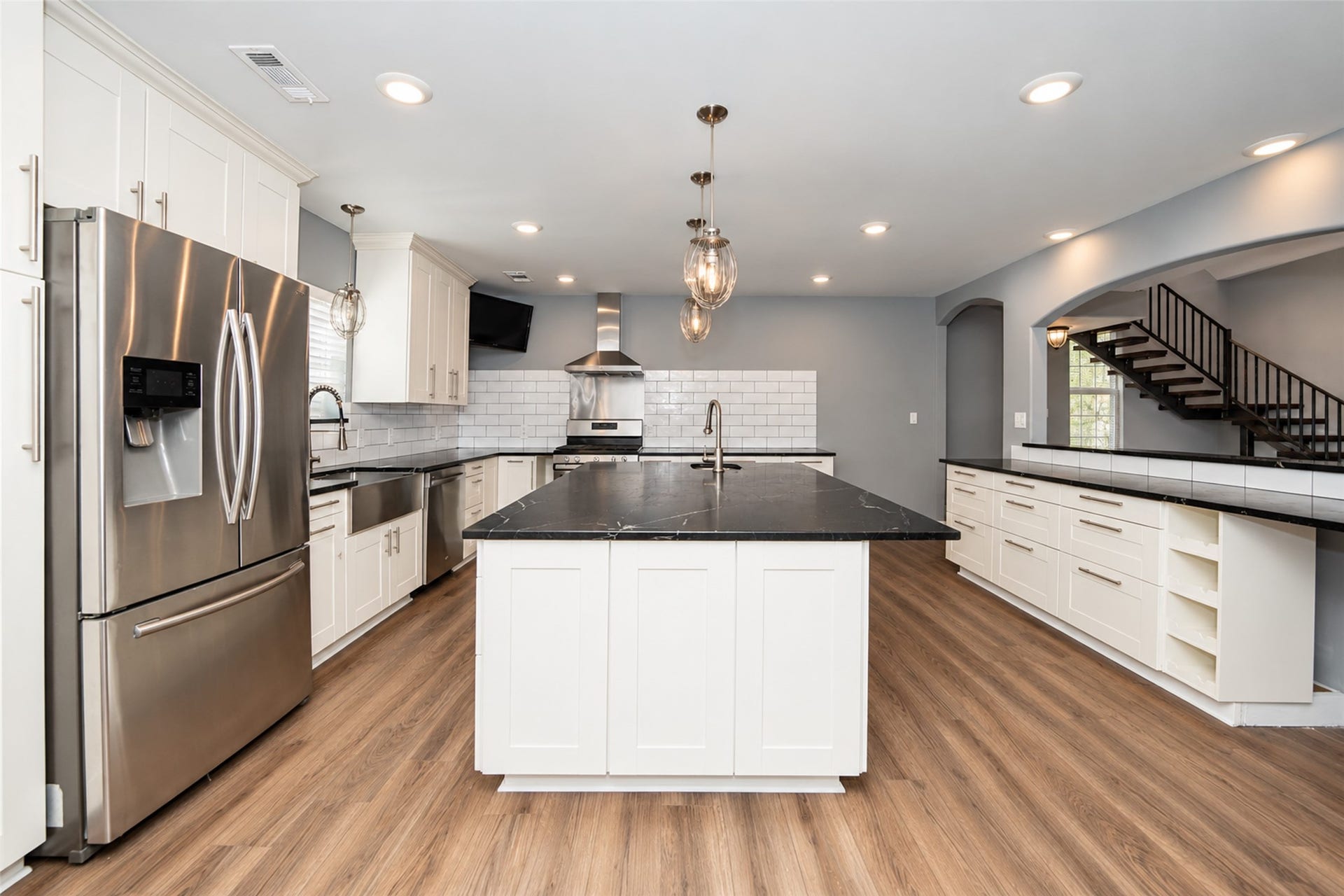 5342 Pine Cliff Drive, Houston, TX 77084 5342 Pine Cliff Drive, Houston, TX 77084