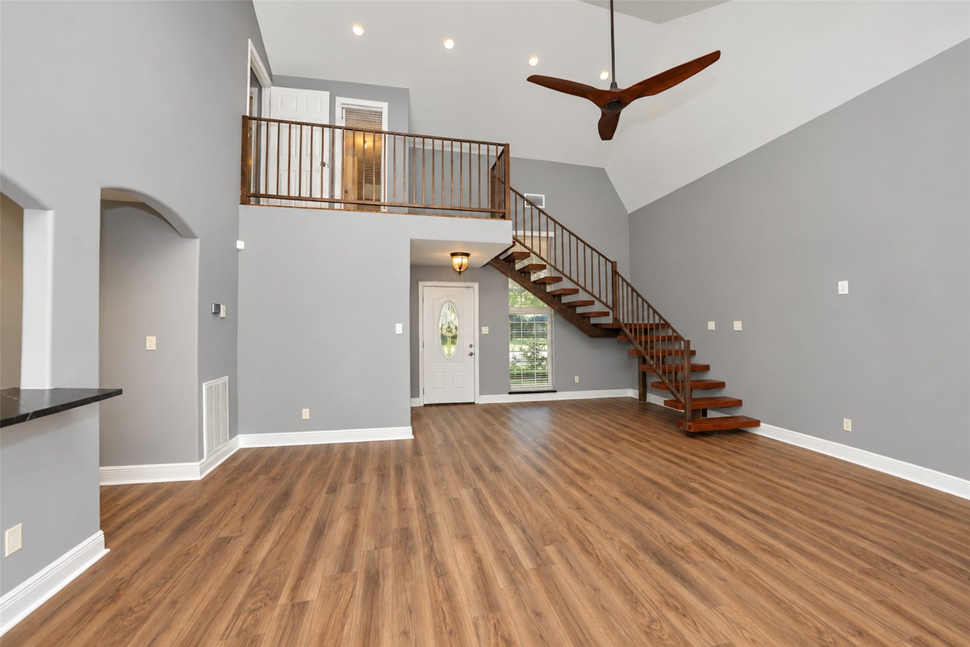 5342 Pine Cliff Drive, Houston, TX 77084 5342 Pine Cliff Drive, Houston, TX 77084