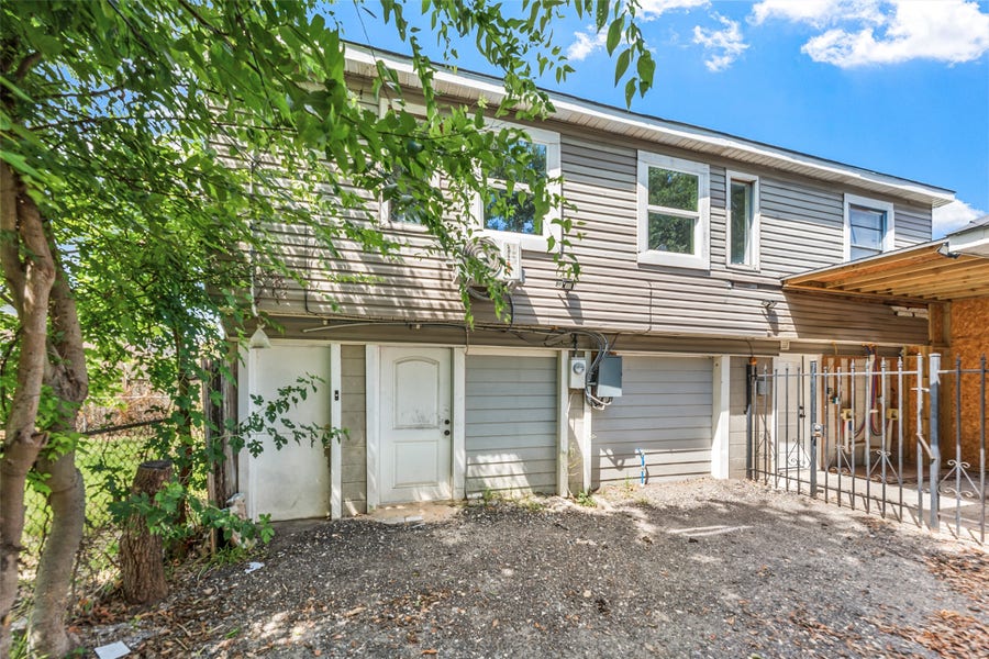 Property photo for 213 Caplin Street, Houston, TX