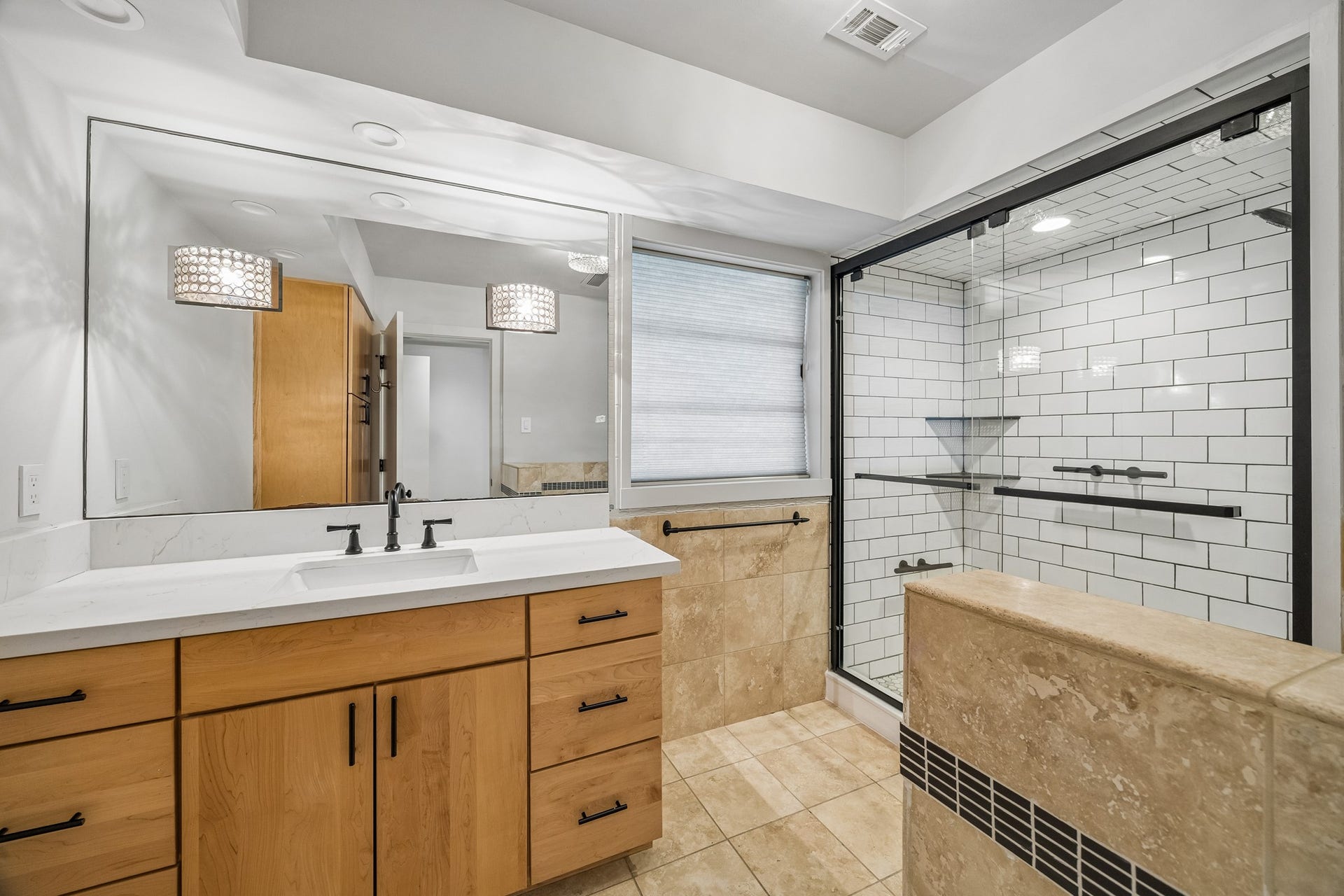 902 Worthshire Street, Houston, TX 77008 902 Worthshire Street, Houston, TX 77008