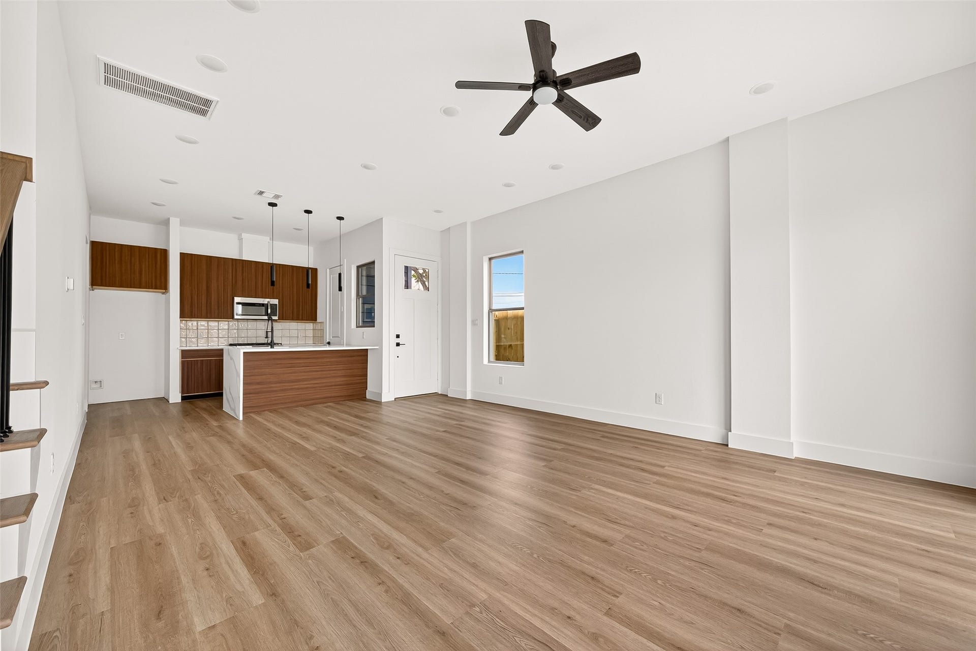 7422 Maxroy Street, Houston, TX 77088