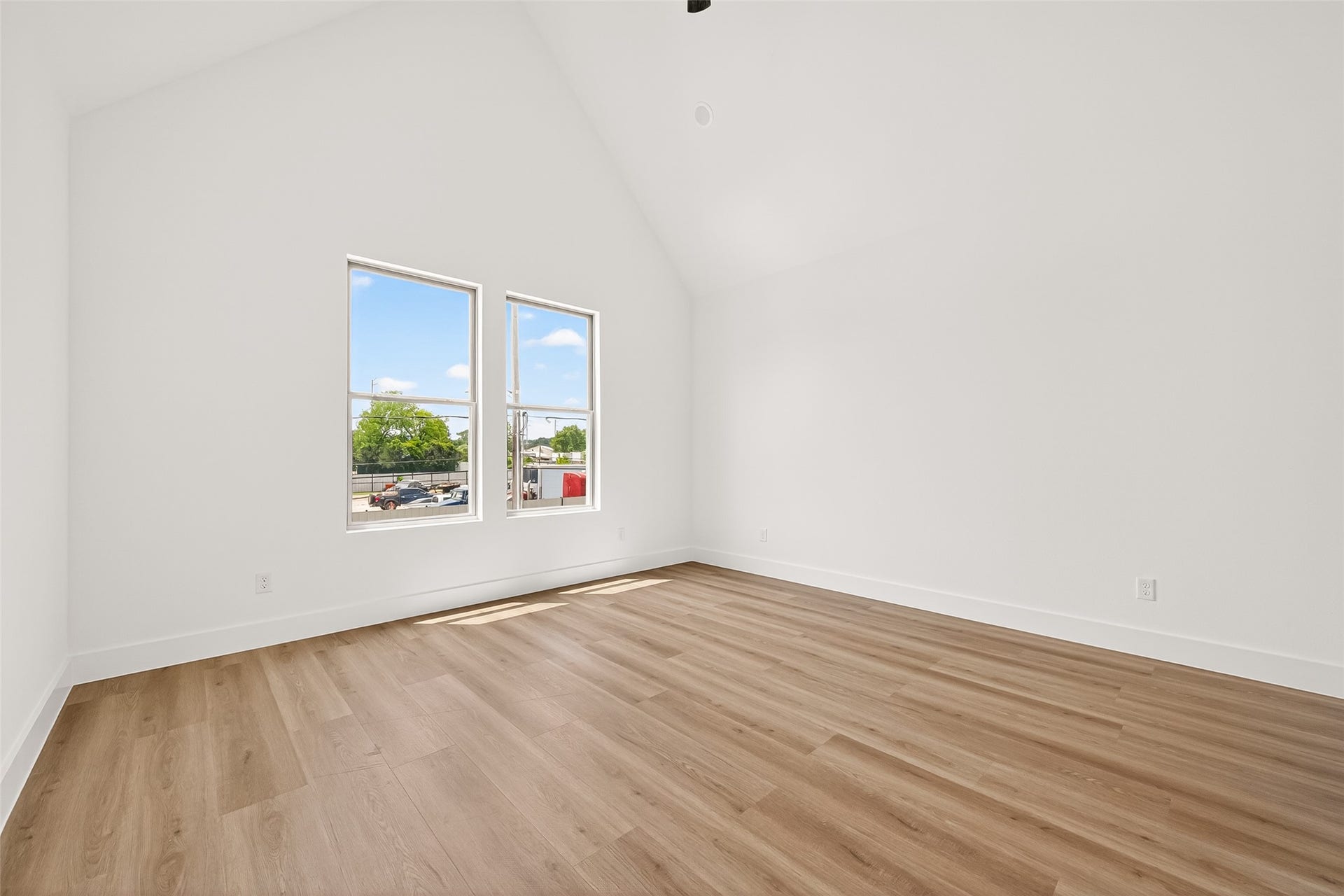 7422 Maxroy Street, Houston, TX 77088