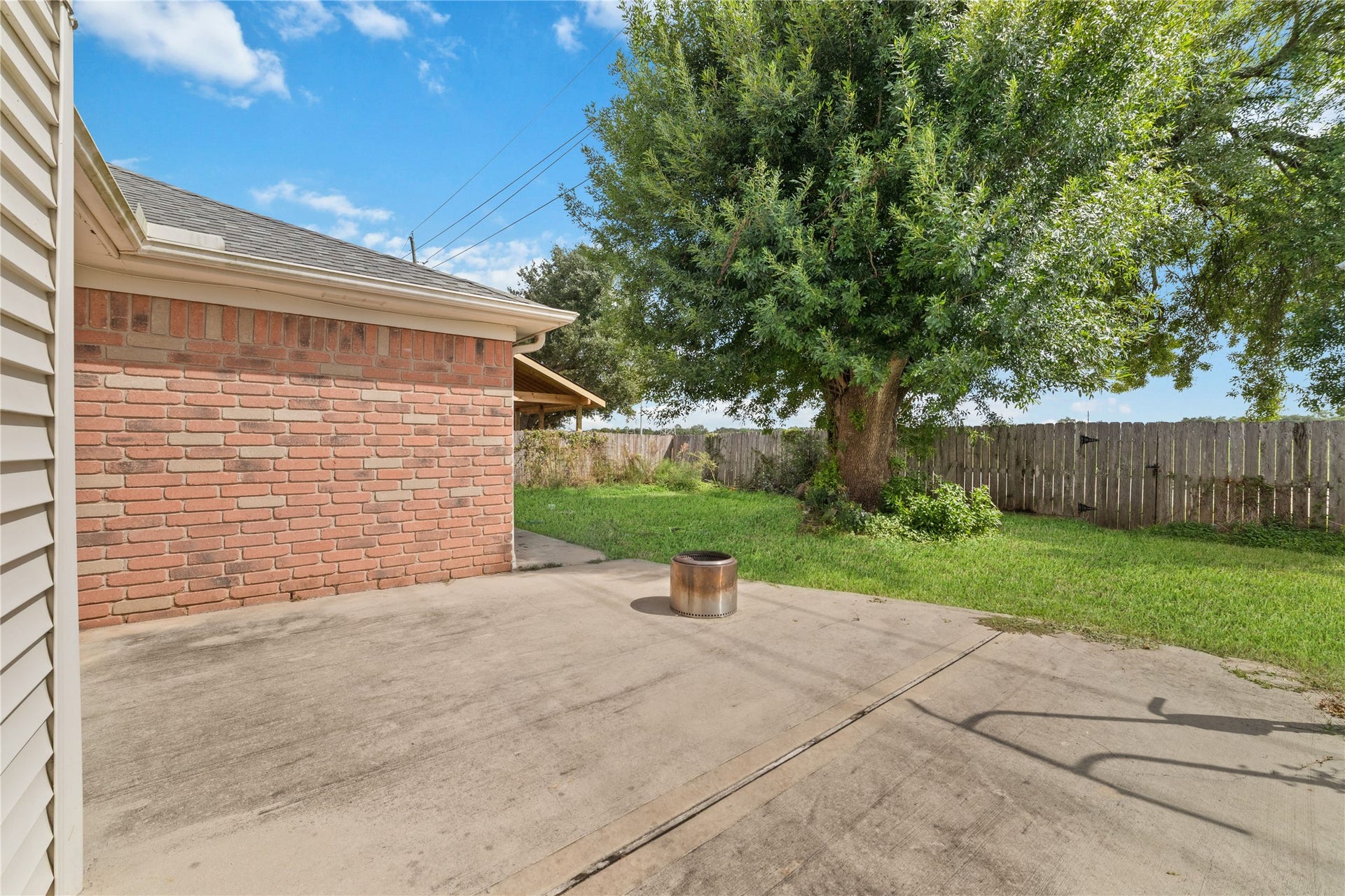 3131 E Heatherock Circle, Sugar Land, TX 77479 3131 E Heatherock Circle, Sugar Land, TX 77479