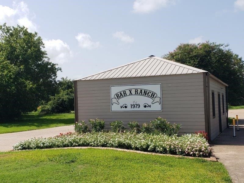 275 Horse Shoe Trail, Angleton, TX 77515 275 Horse Shoe Trail, Angleton, TX 77515