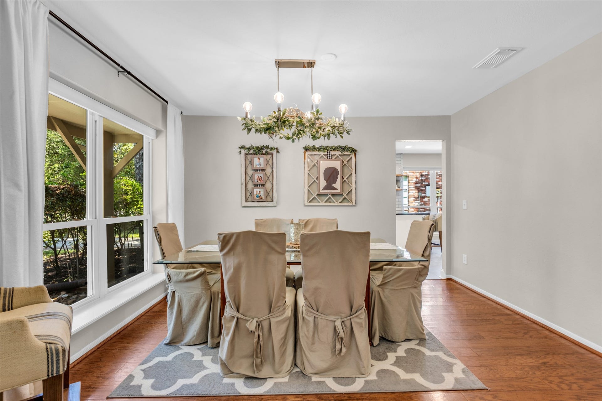 2 Tall Sky Place, The Woodlands, TX 77381 Formal Dining Room