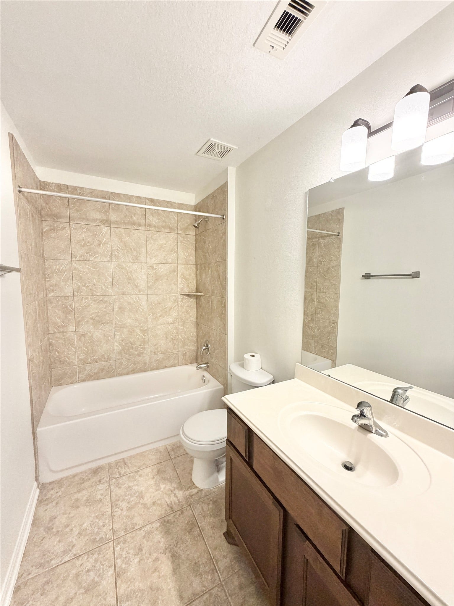 122 Long Canyon Lane, Richmond, TX 77469 122 Long Canyon Lane, Richmond, TX 77469