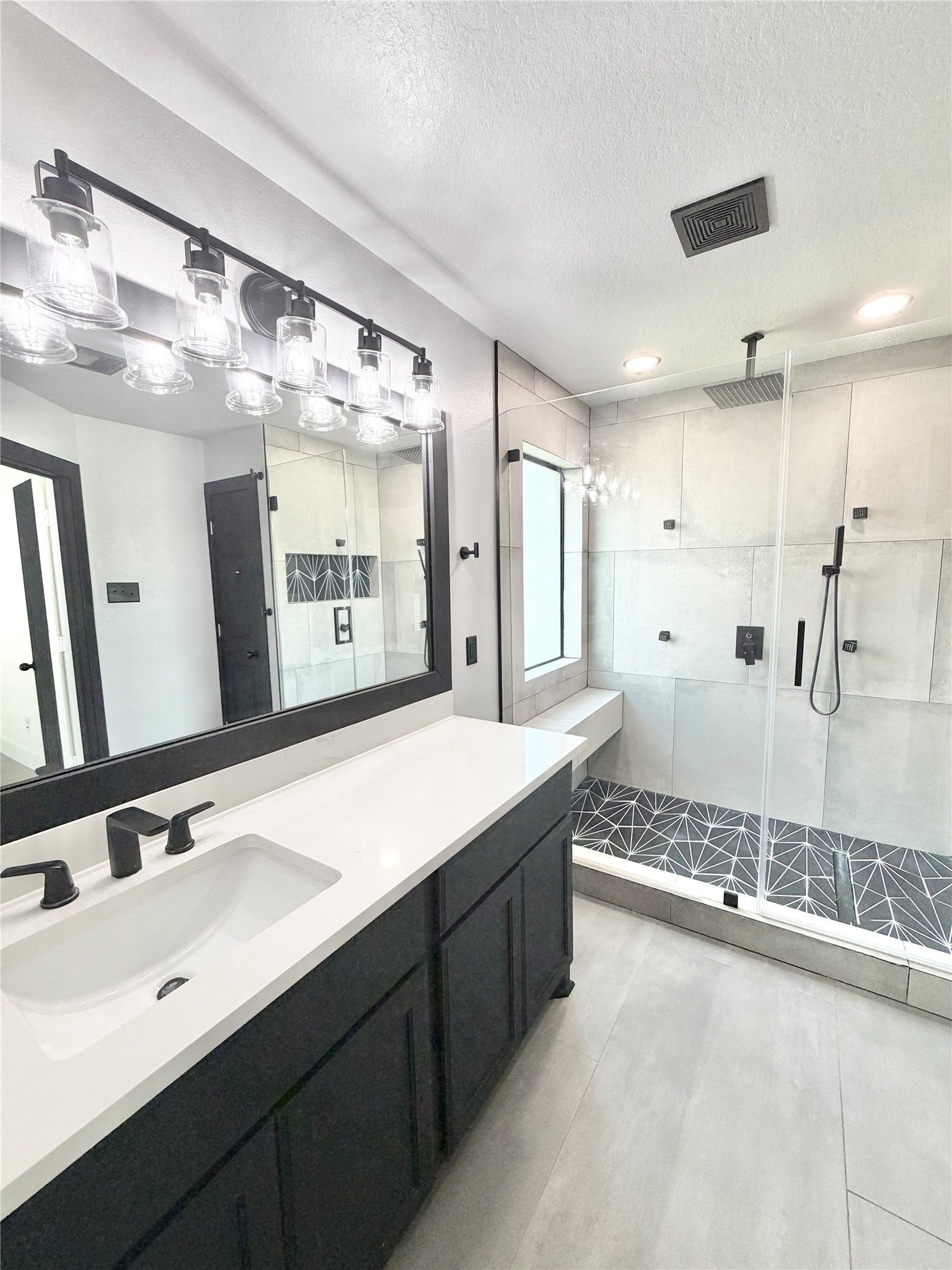 122 Long Canyon Lane, Richmond, TX 77469 122 Long Canyon Lane, Richmond, TX 77469